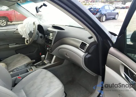 2010 Subaru Forester 2.5X Premium z USA, uszkodzony, nr VIN JF2SH6CC4AH721159